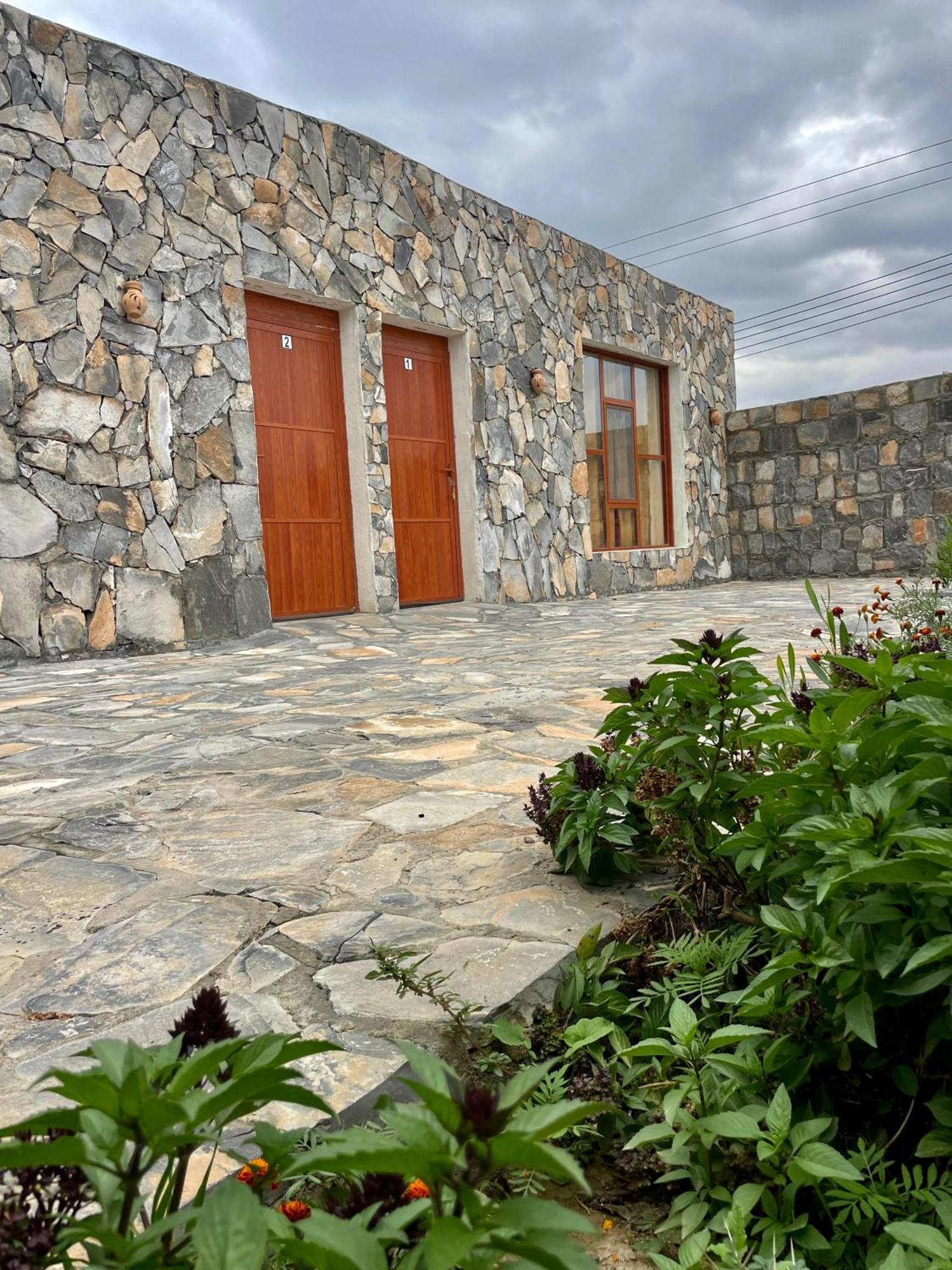 Stone rest house jebel shams Al Ḩamrāʼ Buitenkant foto